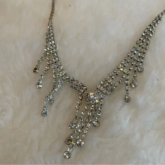 Vintage 90s rhinestone necklace - Picture 2 of 6